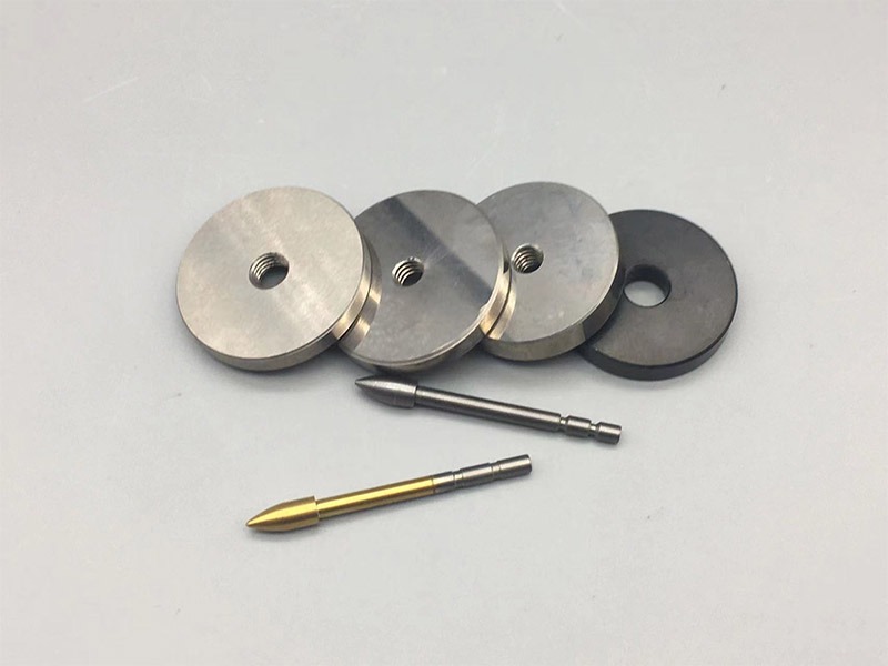 Tungsten alloy arrow point for bow